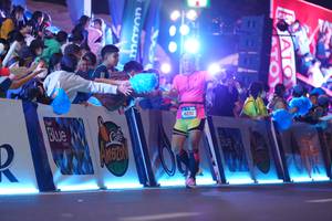 BIB: 334, 41239
                            <button type="button" onclick="openModal(20176710)" class="btn btn-primary btn-sm float-right btn-popup" data-toggle="modal" data-target=".modal-high-quality">
                        <i class="fas fa-shopping-cart"></i> Add to Cart
                    </button>
                                            <button type="button" onclick="isThisMe(20176710, true)" class="btn btn-success btn-sm float-right btn-popup btn-isme hidden" data-toggle="tooltip" data-placement="bottom" title="นี่คือรูปของคุณใช่ไหม คลิกที่นี่เพื่อเอาเข้าอัลบั้ม">
                        <i class="fas fa-plus"></i> Add to album
                    </button>
                    <button type="button" onclick="isThisMe(20176710, false)" class="btn btn-warning btn-sm float-right btn-popup btn-isnotme hidden">
                        <i class="fas fa-ban"></i> Remove from album
                    </button>