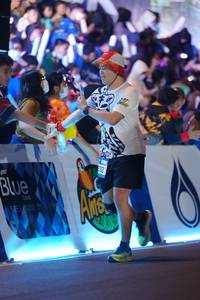 BIB: 5855, 1000, 15345, 132
                            <button type="button" onclick="openModal(20181792)" class="btn btn-primary btn-sm float-right btn-popup" data-toggle="modal" data-target=".modal-high-quality">
                        <i class="fas fa-shopping-cart"></i> Add to Cart
                    </button>
                                            <button type="button" onclick="isThisMe(20181792, true)" class="btn btn-success btn-sm float-right btn-popup btn-isme hidden" data-toggle="tooltip" data-placement="bottom" title="นี่คือรูปของคุณใช่ไหม คลิกที่นี่เพื่อเอาเข้าอัลบั้ม">
                        <i class="fas fa-plus"></i> Add to album
                    </button>
                    <button type="button" onclick="isThisMe(20181792, false)" class="btn btn-warning btn-sm float-right btn-popup btn-isnotme hidden">
                        <i class="fas fa-ban"></i> Remove from album
                    </button>