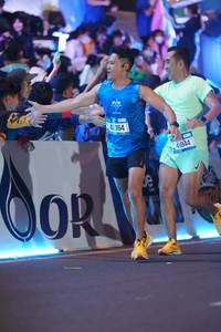 BIB: 41364, 41844
                            <button type="button" onclick="openModal(20177578)" class="btn btn-primary btn-sm float-right btn-popup" data-toggle="modal" data-target=".modal-high-quality">
                        <i class="fas fa-shopping-cart"></i> Add to Cart
                    </button>
                                            <button type="button" onclick="isThisMe(20177578, true)" class="btn btn-success btn-sm float-right btn-popup btn-isme hidden" data-toggle="tooltip" data-placement="bottom" title="นี่คือรูปของคุณใช่ไหม คลิกที่นี่เพื่อเอาเข้าอัลบั้ม">
                        <i class="fas fa-plus"></i> Add to album
                    </button>
                    <button type="button" onclick="isThisMe(20177578, false)" class="btn btn-warning btn-sm float-right btn-popup btn-isnotme hidden">
                        <i class="fas fa-ban"></i> Remove from album
                    </button>