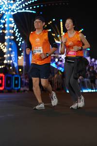 BIB: 26017, 22706, 1900
                            <button type="button" onclick="openModal(20107625)" class="btn btn-primary btn-sm float-right btn-popup" data-toggle="modal" data-target=".modal-high-quality">
                        <i class="fas fa-shopping-cart"></i> Add to Cart
                    </button>
                                            <button type="button" onclick="isThisMe(20107625, true)" class="btn btn-success btn-sm float-right btn-popup btn-isme hidden" data-toggle="tooltip" data-placement="bottom" title="นี่คือรูปของคุณใช่ไหม คลิกที่นี่เพื่อเอาเข้าอัลบั้ม">
                        <i class="fas fa-plus"></i> Add to album
                    </button>
                    <button type="button" onclick="isThisMe(20107625, false)" class="btn btn-warning btn-sm float-right btn-popup btn-isnotme hidden">
                        <i class="fas fa-ban"></i> Remove from album
                    </button>