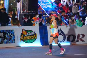 BIB: 0000, 597
                            <button type="button" onclick="openModal(20221735)" class="btn btn-primary btn-sm float-right btn-popup" data-toggle="modal" data-target=".modal-high-quality">
                        <i class="fas fa-shopping-cart"></i> Add to Cart
                    </button>
                                            <button type="button" onclick="isThisMe(20221735, true)" class="btn btn-success btn-sm float-right btn-popup btn-isme hidden" data-toggle="tooltip" data-placement="bottom" title="นี่คือรูปของคุณใช่ไหม คลิกที่นี่เพื่อเอาเข้าอัลบั้ม">
                        <i class="fas fa-plus"></i> Add to album
                    </button>
                    <button type="button" onclick="isThisMe(20221735, false)" class="btn btn-warning btn-sm float-right btn-popup btn-isnotme hidden">
                        <i class="fas fa-ban"></i> Remove from album
                    </button>