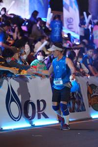 BIB: 100, 41961
                            <button type="button" onclick="openModal(20222935)" class="btn btn-primary btn-sm float-right btn-popup" data-toggle="modal" data-target=".modal-high-quality">
                        <i class="fas fa-shopping-cart"></i> Add to Cart
                    </button>
                                            <button type="button" onclick="isThisMe(20222935, true)" class="btn btn-success btn-sm float-right btn-popup btn-isme hidden" data-toggle="tooltip" data-placement="bottom" title="นี่คือรูปของคุณใช่ไหม คลิกที่นี่เพื่อเอาเข้าอัลบั้ม">
                        <i class="fas fa-plus"></i> Add to album
                    </button>
                    <button type="button" onclick="isThisMe(20222935, false)" class="btn btn-warning btn-sm float-right btn-popup btn-isnotme hidden">
                        <i class="fas fa-ban"></i> Remove from album
                    </button>