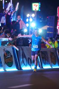 BIB: 100, 42252
                            <button type="button" onclick="openModal(20215054)" class="btn btn-primary btn-sm float-right btn-popup" data-toggle="modal" data-target=".modal-high-quality">
                        <i class="fas fa-shopping-cart"></i> Add to Cart
                    </button>
                                            <button type="button" onclick="isThisMe(20215054, true)" class="btn btn-success btn-sm float-right btn-popup btn-isme hidden" data-toggle="tooltip" data-placement="bottom" title="นี่คือรูปของคุณใช่ไหม คลิกที่นี่เพื่อเอาเข้าอัลบั้ม">
                        <i class="fas fa-plus"></i> Add to album
                    </button>
                    <button type="button" onclick="isThisMe(20215054, false)" class="btn btn-warning btn-sm float-right btn-popup btn-isnotme hidden">
                        <i class="fas fa-ban"></i> Remove from album
                    </button>