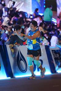 BIB: 43052
                            <button type="button" onclick="openModal(20204899)" class="btn btn-primary btn-sm float-right btn-popup" data-toggle="modal" data-target=".modal-high-quality">
                        <i class="fas fa-shopping-cart"></i> Add to Cart
                    </button>
                                            <button type="button" onclick="isThisMe(20204899, true)" class="btn btn-success btn-sm float-right btn-popup btn-isme hidden" data-toggle="tooltip" data-placement="bottom" title="นี่คือรูปของคุณใช่ไหม คลิกที่นี่เพื่อเอาเข้าอัลบั้ม">
                        <i class="fas fa-plus"></i> Add to album
                    </button>
                    <button type="button" onclick="isThisMe(20204899, false)" class="btn btn-warning btn-sm float-right btn-popup btn-isnotme hidden">
                        <i class="fas fa-ban"></i> Remove from album
                    </button>