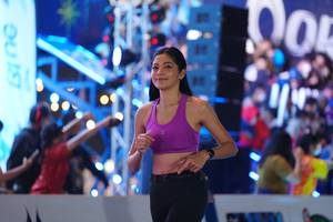 BIB: 100
                            <button type="button" onclick="openModal(20219945)" class="btn btn-primary btn-sm float-right btn-popup" data-toggle="modal" data-target=".modal-high-quality">
                        <i class="fas fa-shopping-cart"></i> Add to Cart
                    </button>
                                            <button type="button" onclick="isThisMe(20219945, true)" class="btn btn-success btn-sm float-right btn-popup btn-isme hidden" data-toggle="tooltip" data-placement="bottom" title="นี่คือรูปของคุณใช่ไหม คลิกที่นี่เพื่อเอาเข้าอัลบั้ม">
                        <i class="fas fa-plus"></i> Add to album
                    </button>
                    <button type="button" onclick="isThisMe(20219945, false)" class="btn btn-warning btn-sm float-right btn-popup btn-isnotme hidden">
                        <i class="fas fa-ban"></i> Remove from album
                    </button>