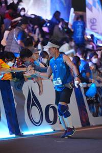 BIB: 41961, 433
                            <button type="button" onclick="openModal(20223001)" class="btn btn-primary btn-sm float-right btn-popup" data-toggle="modal" data-target=".modal-high-quality">
                        <i class="fas fa-shopping-cart"></i> Add to Cart
                    </button>
                                            <button type="button" onclick="isThisMe(20223001, true)" class="btn btn-success btn-sm float-right btn-popup btn-isme hidden" data-toggle="tooltip" data-placement="bottom" title="นี่คือรูปของคุณใช่ไหม คลิกที่นี่เพื่อเอาเข้าอัลบั้ม">
                        <i class="fas fa-plus"></i> Add to album
                    </button>
                    <button type="button" onclick="isThisMe(20223001, false)" class="btn btn-warning btn-sm float-right btn-popup btn-isnotme hidden">
                        <i class="fas fa-ban"></i> Remove from album
                    </button>