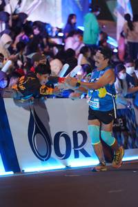 BIB: 43052
                            <button type="button" onclick="openModal(20204468)" class="btn btn-primary btn-sm float-right btn-popup" data-toggle="modal" data-target=".modal-high-quality">
                        <i class="fas fa-shopping-cart"></i> Add to Cart
                    </button>
                                            <button type="button" onclick="isThisMe(20204468, true)" class="btn btn-success btn-sm float-right btn-popup btn-isme hidden" data-toggle="tooltip" data-placement="bottom" title="นี่คือรูปของคุณใช่ไหม คลิกที่นี่เพื่อเอาเข้าอัลบั้ม">
                        <i class="fas fa-plus"></i> Add to album
                    </button>
                    <button type="button" onclick="isThisMe(20204468, false)" class="btn btn-warning btn-sm float-right btn-popup btn-isnotme hidden">
                        <i class="fas fa-ban"></i> Remove from album
                    </button>