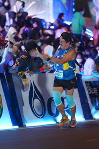 BIB: 290
                            <button type="button" onclick="openModal(20204859)" class="btn btn-primary btn-sm float-right btn-popup" data-toggle="modal" data-target=".modal-high-quality">
                        <i class="fas fa-shopping-cart"></i> Add to Cart
                    </button>
                                            <button type="button" onclick="isThisMe(20204859, true)" class="btn btn-success btn-sm float-right btn-popup btn-isme hidden" data-toggle="tooltip" data-placement="bottom" title="นี่คือรูปของคุณใช่ไหม คลิกที่นี่เพื่อเอาเข้าอัลบั้ม">
                        <i class="fas fa-plus"></i> Add to album
                    </button>
                    <button type="button" onclick="isThisMe(20204859, false)" class="btn btn-warning btn-sm float-right btn-popup btn-isnotme hidden">
                        <i class="fas fa-ban"></i> Remove from album
                    </button>