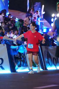 BIB: 5955, 000, 43856
                            <button type="button" onclick="openModal(20212591)" class="btn btn-primary btn-sm float-right btn-popup" data-toggle="modal" data-target=".modal-high-quality">
                        <i class="fas fa-shopping-cart"></i> Add to Cart
                    </button>
                                            <button type="button" onclick="isThisMe(20212591, true)" class="btn btn-success btn-sm float-right btn-popup btn-isme hidden" data-toggle="tooltip" data-placement="bottom" title="นี่คือรูปของคุณใช่ไหม คลิกที่นี่เพื่อเอาเข้าอัลบั้ม">
                        <i class="fas fa-plus"></i> Add to album
                    </button>
                    <button type="button" onclick="isThisMe(20212591, false)" class="btn btn-warning btn-sm float-right btn-popup btn-isnotme hidden">
                        <i class="fas fa-ban"></i> Remove from album
                    </button>