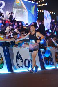 BIB: 44193, 100
                            <button type="button" onclick="openModal(20219183)" class="btn btn-primary btn-sm float-right btn-popup" data-toggle="modal" data-target=".modal-high-quality">
                        <i class="fas fa-shopping-cart"></i> Add to Cart
                    </button>
                                            <button type="button" onclick="isThisMe(20219183, true)" class="btn btn-success btn-sm float-right btn-popup btn-isme hidden" data-toggle="tooltip" data-placement="bottom" title="นี่คือรูปของคุณใช่ไหม คลิกที่นี่เพื่อเอาเข้าอัลบั้ม">
                        <i class="fas fa-plus"></i> Add to album
                    </button>
                    <button type="button" onclick="isThisMe(20219183, false)" class="btn btn-warning btn-sm float-right btn-popup btn-isnotme hidden">
                        <i class="fas fa-ban"></i> Remove from album
                    </button>