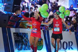 BIB: 999, 2025, 2023
                            <button type="button" onclick="openModal(20208277)" class="btn btn-primary btn-sm float-right btn-popup" data-toggle="modal" data-target=".modal-high-quality">
                        <i class="fas fa-shopping-cart"></i> Add to Cart
                    </button>
                                            <button type="button" onclick="isThisMe(20208277, true)" class="btn btn-success btn-sm float-right btn-popup btn-isme hidden" data-toggle="tooltip" data-placement="bottom" title="นี่คือรูปของคุณใช่ไหม คลิกที่นี่เพื่อเอาเข้าอัลบั้ม">
                        <i class="fas fa-plus"></i> Add to album
                    </button>
                    <button type="button" onclick="isThisMe(20208277, false)" class="btn btn-warning btn-sm float-right btn-popup btn-isnotme hidden">
                        <i class="fas fa-ban"></i> Remove from album
                    </button>