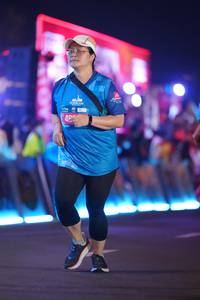 BIB: 480
                            <button type="button" onclick="openModal(20217477)" class="btn btn-primary btn-sm float-right btn-popup" data-toggle="modal" data-target=".modal-high-quality">
                        <i class="fas fa-shopping-cart"></i> Add to Cart
                    </button>
                                            <button type="button" onclick="isThisMe(20217477, true)" class="btn btn-success btn-sm float-right btn-popup btn-isme hidden" data-toggle="tooltip" data-placement="bottom" title="นี่คือรูปของคุณใช่ไหม คลิกที่นี่เพื่อเอาเข้าอัลบั้ม">
                        <i class="fas fa-plus"></i> Add to album
                    </button>
                    <button type="button" onclick="isThisMe(20217477, false)" class="btn btn-warning btn-sm float-right btn-popup btn-isnotme hidden">
                        <i class="fas fa-ban"></i> Remove from album
                    </button>