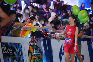 BIB: 5855, 1000, 9994, 597, 2023
                            <button type="button" onclick="openModal(20209000)" class="btn btn-primary btn-sm float-right btn-popup" data-toggle="modal" data-target=".modal-high-quality">
                        <i class="fas fa-shopping-cart"></i> Add to Cart
                    </button>
                                            <button type="button" onclick="isThisMe(20209000, true)" class="btn btn-success btn-sm float-right btn-popup btn-isme hidden" data-toggle="tooltip" data-placement="bottom" title="นี่คือรูปของคุณใช่ไหม คลิกที่นี่เพื่อเอาเข้าอัลบั้ม">
                        <i class="fas fa-plus"></i> Add to album
                    </button>
                    <button type="button" onclick="isThisMe(20209000, false)" class="btn btn-warning btn-sm float-right btn-popup btn-isnotme hidden">
                        <i class="fas fa-ban"></i> Remove from album
                    </button>