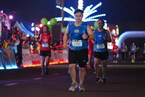 BIB: 43466, 41557
                            <button type="button" onclick="openModal(20207527)" class="btn btn-primary btn-sm float-right btn-popup" data-toggle="modal" data-target=".modal-high-quality">
                        <i class="fas fa-shopping-cart"></i> Add to Cart
                    </button>
                                            <button type="button" onclick="isThisMe(20207527, true)" class="btn btn-success btn-sm float-right btn-popup btn-isme hidden" data-toggle="tooltip" data-placement="bottom" title="นี่คือรูปของคุณใช่ไหม คลิกที่นี่เพื่อเอาเข้าอัลบั้ม">
                        <i class="fas fa-plus"></i> Add to album
                    </button>
                    <button type="button" onclick="isThisMe(20207527, false)" class="btn btn-warning btn-sm float-right btn-popup btn-isnotme hidden">
                        <i class="fas fa-ban"></i> Remove from album
                    </button>