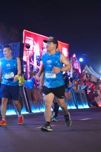 BIB: 42541
                            <button type="button" onclick="openModal(20213919)" class="btn btn-primary btn-sm float-right btn-popup" data-toggle="modal" data-target=".modal-high-quality">
                        <i class="fas fa-shopping-cart"></i> Add to Cart
                    </button>
                                            <button type="button" onclick="isThisMe(20213919, true)" class="btn btn-success btn-sm float-right btn-popup btn-isme hidden" data-toggle="tooltip" data-placement="bottom" title="นี่คือรูปของคุณใช่ไหม คลิกที่นี่เพื่อเอาเข้าอัลบั้ม">
                        <i class="fas fa-plus"></i> Add to album
                    </button>
                    <button type="button" onclick="isThisMe(20213919, false)" class="btn btn-warning btn-sm float-right btn-popup btn-isnotme hidden">
                        <i class="fas fa-ban"></i> Remove from album
                    </button>