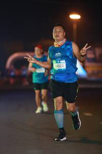 BIB: 44024
                            <button type="button" onclick="openModal(21196321)" class="btn btn-primary btn-sm float-right btn-popup" data-toggle="modal" data-target=".modal-high-quality">
                        <i class="fas fa-shopping-cart"></i> Add to Cart
                    </button>
                                            <button type="button" onclick="isThisMe(21196321, true)" class="btn btn-success btn-sm float-right btn-popup btn-isme hidden" data-toggle="tooltip" data-placement="bottom" title="นี่คือรูปของคุณใช่ไหม คลิกที่นี่เพื่อเอาเข้าอัลบั้ม">
                        <i class="fas fa-plus"></i> Add to album
                    </button>
                    <button type="button" onclick="isThisMe(21196321, false)" class="btn btn-warning btn-sm float-right btn-popup btn-isnotme hidden">
                        <i class="fas fa-ban"></i> Remove from album
                    </button>