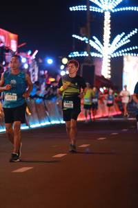 BIB: 42050, 0000
                            <button type="button" onclick="openModal(21220576)" class="btn btn-primary btn-sm float-right btn-popup" data-toggle="modal" data-target=".modal-high-quality">
                        <i class="fas fa-shopping-cart"></i> Add to Cart
                    </button>
                                            <button type="button" onclick="isThisMe(21220576, true)" class="btn btn-success btn-sm float-right btn-popup btn-isme hidden" data-toggle="tooltip" data-placement="bottom" title="นี่คือรูปของคุณใช่ไหม คลิกที่นี่เพื่อเอาเข้าอัลบั้ม">
                        <i class="fas fa-plus"></i> Add to album
                    </button>
                    <button type="button" onclick="isThisMe(21220576, false)" class="btn btn-warning btn-sm float-right btn-popup btn-isnotme hidden">
                        <i class="fas fa-ban"></i> Remove from album
                    </button>