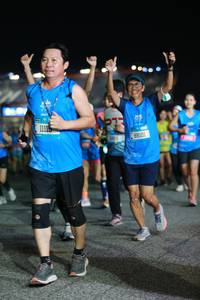 BIB: 88101
                            <button type="button" onclick="openModal(21099480)" class="btn btn-primary btn-sm float-right btn-popup" data-toggle="modal" data-target=".modal-high-quality">
                        <i class="fas fa-shopping-cart"></i> Add to Cart
                    </button>
                                            <button type="button" onclick="isThisMe(21099480, true)" class="btn btn-success btn-sm float-right btn-popup btn-isme hidden" data-toggle="tooltip" data-placement="bottom" title="นี่คือรูปของคุณใช่ไหม คลิกที่นี่เพื่อเอาเข้าอัลบั้ม">
                        <i class="fas fa-plus"></i> Add to album
                    </button>
                    <button type="button" onclick="isThisMe(21099480, false)" class="btn btn-warning btn-sm float-right btn-popup btn-isnotme hidden">
                        <i class="fas fa-ban"></i> Remove from album
                    </button>