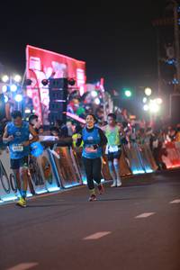 BIB: 42252, 400
                            <button type="button" onclick="openModal(21225690)" class="btn btn-primary btn-sm float-right btn-popup" data-toggle="modal" data-target=".modal-high-quality">
                        <i class="fas fa-shopping-cart"></i> Add to Cart
                    </button>
                                            <button type="button" onclick="isThisMe(21225690, true)" class="btn btn-success btn-sm float-right btn-popup btn-isme hidden" data-toggle="tooltip" data-placement="bottom" title="นี่คือรูปของคุณใช่ไหม คลิกที่นี่เพื่อเอาเข้าอัลบั้ม">
                        <i class="fas fa-plus"></i> Add to album
                    </button>
                    <button type="button" onclick="isThisMe(21225690, false)" class="btn btn-warning btn-sm float-right btn-popup btn-isnotme hidden">
                        <i class="fas fa-ban"></i> Remove from album
                    </button>