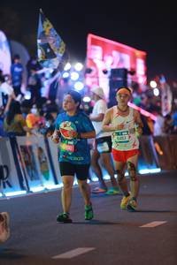 BIB: 41453, 0689
                            <button type="button" onclick="openModal(21230988)" class="btn btn-primary btn-sm float-right btn-popup" data-toggle="modal" data-target=".modal-high-quality">
                        <i class="fas fa-shopping-cart"></i> Add to Cart
                    </button>
                                            <button type="button" onclick="isThisMe(21230988, true)" class="btn btn-success btn-sm float-right btn-popup btn-isme hidden" data-toggle="tooltip" data-placement="bottom" title="นี่คือรูปของคุณใช่ไหม คลิกที่นี่เพื่อเอาเข้าอัลบั้ม">
                        <i class="fas fa-plus"></i> Add to album
                    </button>
                    <button type="button" onclick="isThisMe(21230988, false)" class="btn btn-warning btn-sm float-right btn-popup btn-isnotme hidden">
                        <i class="fas fa-ban"></i> Remove from album
                    </button>