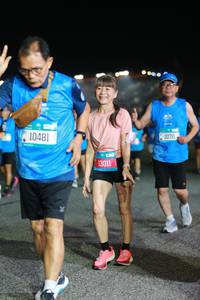 BIB: 10481, 13011, 10711
                            <button type="button" onclick="openModal(21096537)" class="btn btn-primary btn-sm float-right btn-popup" data-toggle="modal" data-target=".modal-high-quality">
                        <i class="fas fa-shopping-cart"></i> Add to Cart
                    </button>
                                            <button type="button" onclick="isThisMe(21096537, true)" class="btn btn-success btn-sm float-right btn-popup btn-isme hidden" data-toggle="tooltip" data-placement="bottom" title="นี่คือรูปของคุณใช่ไหม คลิกที่นี่เพื่อเอาเข้าอัลบั้ม">
                        <i class="fas fa-plus"></i> Add to album
                    </button>
                    <button type="button" onclick="isThisMe(21096537, false)" class="btn btn-warning btn-sm float-right btn-popup btn-isnotme hidden">
                        <i class="fas fa-ban"></i> Remove from album
                    </button>