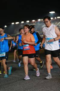 BIB: 10386, 14709, 114, 
                            <button type="button" onclick="openModal(21093274)" class="btn btn-primary btn-sm float-right btn-popup" data-toggle="modal" data-target=".modal-high-quality">
                        <i class="fas fa-shopping-cart"></i> Add to Cart
                    </button>
                                            <button type="button" onclick="isThisMe(21093274, true)" class="btn btn-success btn-sm float-right btn-popup btn-isme hidden" data-toggle="tooltip" data-placement="bottom" title="นี่คือรูปของคุณใช่ไหม คลิกที่นี่เพื่อเอาเข้าอัลบั้ม">
                        <i class="fas fa-plus"></i> Add to album
                    </button>
                    <button type="button" onclick="isThisMe(21093274, false)" class="btn btn-warning btn-sm float-right btn-popup btn-isnotme hidden">
                        <i class="fas fa-ban"></i> Remove from album
                    </button>