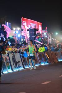 BIB: 42829
                            <button type="button" onclick="openModal(21225733)" class="btn btn-primary btn-sm float-right btn-popup" data-toggle="modal" data-target=".modal-high-quality">
                        <i class="fas fa-shopping-cart"></i> Add to Cart
                    </button>
                                            <button type="button" onclick="isThisMe(21225733, true)" class="btn btn-success btn-sm float-right btn-popup btn-isme hidden" data-toggle="tooltip" data-placement="bottom" title="นี่คือรูปของคุณใช่ไหม คลิกที่นี่เพื่อเอาเข้าอัลบั้ม">
                        <i class="fas fa-plus"></i> Add to album
                    </button>
                    <button type="button" onclick="isThisMe(21225733, false)" class="btn btn-warning btn-sm float-right btn-popup btn-isnotme hidden">
                        <i class="fas fa-ban"></i> Remove from album
                    </button>