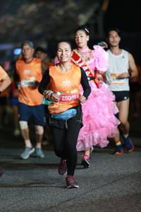 BIB: 25046
                            <button type="button" onclick="openModal(20992740)" class="btn btn-primary btn-sm float-right btn-popup" data-toggle="modal" data-target=".modal-high-quality">
                        <i class="fas fa-shopping-cart"></i> Add to Cart
                    </button>
                                            <button type="button" onclick="isThisMe(20992740, true)" class="btn btn-success btn-sm float-right btn-popup btn-isme hidden" data-toggle="tooltip" data-placement="bottom" title="นี่คือรูปของคุณใช่ไหม คลิกที่นี่เพื่อเอาเข้าอัลบั้ม">
                        <i class="fas fa-plus"></i> Add to album
                    </button>
                    <button type="button" onclick="isThisMe(20992740, false)" class="btn btn-warning btn-sm float-right btn-popup btn-isnotme hidden">
                        <i class="fas fa-ban"></i> Remove from album
                    </button>