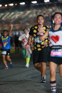 BIB: 368
                            <button type="button" onclick="openModal(20937566)" class="btn btn-primary btn-sm float-right btn-popup" data-toggle="modal" data-target=".modal-high-quality">
                        <i class="fas fa-shopping-cart"></i> Add to Cart
                    </button>
                                            <button type="button" onclick="isThisMe(20937566, true)" class="btn btn-success btn-sm float-right btn-popup btn-isme hidden" data-toggle="tooltip" data-placement="bottom" title="นี่คือรูปของคุณใช่ไหม คลิกที่นี่เพื่อเอาเข้าอัลบั้ม">
                        <i class="fas fa-plus"></i> Add to album
                    </button>
                    <button type="button" onclick="isThisMe(20937566, false)" class="btn btn-warning btn-sm float-right btn-popup btn-isnotme hidden">
                        <i class="fas fa-ban"></i> Remove from album
                    </button>