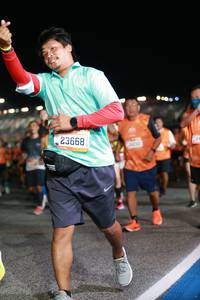 BIB: 23668, 24232
                            <button type="button" onclick="openModal(20995605)" class="btn btn-primary btn-sm float-right btn-popup" data-toggle="modal" data-target=".modal-high-quality">
                        <i class="fas fa-shopping-cart"></i> Add to Cart
                    </button>
                                            <button type="button" onclick="isThisMe(20995605, true)" class="btn btn-success btn-sm float-right btn-popup btn-isme hidden" data-toggle="tooltip" data-placement="bottom" title="นี่คือรูปของคุณใช่ไหม คลิกที่นี่เพื่อเอาเข้าอัลบั้ม">
                        <i class="fas fa-plus"></i> Add to album
                    </button>
                    <button type="button" onclick="isThisMe(20995605, false)" class="btn btn-warning btn-sm float-right btn-popup btn-isnotme hidden">
                        <i class="fas fa-ban"></i> Remove from album
                    </button>