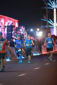 BIB: 42806, 100
                            <button type="button" onclick="openModal(21225042)" class="btn btn-primary btn-sm float-right btn-popup" data-toggle="modal" data-target=".modal-high-quality">
                        <i class="fas fa-shopping-cart"></i> Add to Cart
                    </button>
                                            <button type="button" onclick="isThisMe(21225042, true)" class="btn btn-success btn-sm float-right btn-popup btn-isme hidden" data-toggle="tooltip" data-placement="bottom" title="นี่คือรูปของคุณใช่ไหม คลิกที่นี่เพื่อเอาเข้าอัลบั้ม">
                        <i class="fas fa-plus"></i> Add to album
                    </button>
                    <button type="button" onclick="isThisMe(21225042, false)" class="btn btn-warning btn-sm float-right btn-popup btn-isnotme hidden">
                        <i class="fas fa-ban"></i> Remove from album
                    </button>