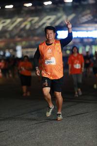 BIB: 2011, 24244, 117
                            <button type="button" onclick="openModal(21072535)" class="btn btn-primary btn-sm float-right btn-popup" data-toggle="modal" data-target=".modal-high-quality">
                        <i class="fas fa-shopping-cart"></i> Add to Cart
                    </button>
                                            <button type="button" onclick="isThisMe(21072535, true)" class="btn btn-success btn-sm float-right btn-popup btn-isme hidden" data-toggle="tooltip" data-placement="bottom" title="นี่คือรูปของคุณใช่ไหม คลิกที่นี่เพื่อเอาเข้าอัลบั้ม">
                        <i class="fas fa-plus"></i> Add to album
                    </button>
                    <button type="button" onclick="isThisMe(21072535, false)" class="btn btn-warning btn-sm float-right btn-popup btn-isnotme hidden">
                        <i class="fas fa-ban"></i> Remove from album
                    </button>