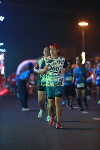 BIB: 40572
                            <button type="button" onclick="openModal(21184191)" class="btn btn-primary btn-sm float-right btn-popup" data-toggle="modal" data-target=".modal-high-quality">
                        <i class="fas fa-shopping-cart"></i> Add to Cart
                    </button>
                                            <button type="button" onclick="isThisMe(21184191, true)" class="btn btn-success btn-sm float-right btn-popup btn-isme hidden" data-toggle="tooltip" data-placement="bottom" title="นี่คือรูปของคุณใช่ไหม คลิกที่นี่เพื่อเอาเข้าอัลบั้ม">
                        <i class="fas fa-plus"></i> Add to album
                    </button>
                    <button type="button" onclick="isThisMe(21184191, false)" class="btn btn-warning btn-sm float-right btn-popup btn-isnotme hidden">
                        <i class="fas fa-ban"></i> Remove from album
                    </button>
