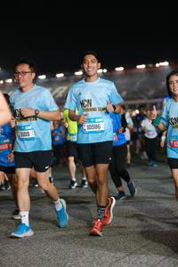 BIB: 4915, 1109, 10586, 130
                            <button type="button" onclick="openModal(21096753)" class="btn btn-primary btn-sm float-right btn-popup" data-toggle="modal" data-target=".modal-high-quality">
                        <i class="fas fa-shopping-cart"></i> Add to Cart
                    </button>
                                            <button type="button" onclick="isThisMe(21096753, true)" class="btn btn-success btn-sm float-right btn-popup btn-isme hidden" data-toggle="tooltip" data-placement="bottom" title="นี่คือรูปของคุณใช่ไหม คลิกที่นี่เพื่อเอาเข้าอัลบั้ม">
                        <i class="fas fa-plus"></i> Add to album
                    </button>
                    <button type="button" onclick="isThisMe(21096753, false)" class="btn btn-warning btn-sm float-right btn-popup btn-isnotme hidden">
                        <i class="fas fa-ban"></i> Remove from album
                    </button>