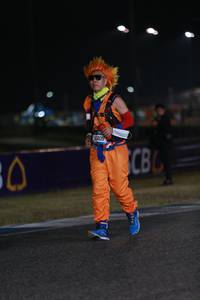 BIB: 61405
                            <button type="button" onclick="openModal(20942866)" class="btn btn-primary btn-sm float-right btn-popup" data-toggle="modal" data-target=".modal-high-quality">
                        <i class="fas fa-shopping-cart"></i> Add to Cart
                    </button>
                                            <button type="button" onclick="isThisMe(20942866, true)" class="btn btn-success btn-sm float-right btn-popup btn-isme hidden" data-toggle="tooltip" data-placement="bottom" title="นี่คือรูปของคุณใช่ไหม คลิกที่นี่เพื่อเอาเข้าอัลบั้ม">
                        <i class="fas fa-plus"></i> Add to album
                    </button>
                    <button type="button" onclick="isThisMe(20942866, false)" class="btn btn-warning btn-sm float-right btn-popup btn-isnotme hidden">
                        <i class="fas fa-ban"></i> Remove from album
                    </button>