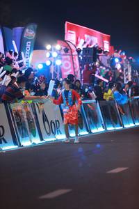 BIB: 200
                            <button type="button" onclick="openModal(21229061)" class="btn btn-primary btn-sm float-right btn-popup" data-toggle="modal" data-target=".modal-high-quality">
                        <i class="fas fa-shopping-cart"></i> Add to Cart
                    </button>
                                            <button type="button" onclick="isThisMe(21229061, true)" class="btn btn-success btn-sm float-right btn-popup btn-isme hidden" data-toggle="tooltip" data-placement="bottom" title="นี่คือรูปของคุณใช่ไหม คลิกที่นี่เพื่อเอาเข้าอัลบั้ม">
                        <i class="fas fa-plus"></i> Add to album
                    </button>
                    <button type="button" onclick="isThisMe(21229061, false)" class="btn btn-warning btn-sm float-right btn-popup btn-isnotme hidden">
                        <i class="fas fa-ban"></i> Remove from album
                    </button>