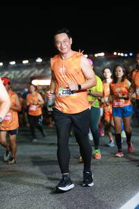 BIB: 038, 23124, 24735
                            <button type="button" onclick="openModal(21009397)" class="btn btn-primary btn-sm float-right btn-popup" data-toggle="modal" data-target=".modal-high-quality">
                        <i class="fas fa-shopping-cart"></i> Add to Cart
                    </button>
                                            <button type="button" onclick="isThisMe(21009397, true)" class="btn btn-success btn-sm float-right btn-popup btn-isme hidden" data-toggle="tooltip" data-placement="bottom" title="นี่คือรูปของคุณใช่ไหม คลิกที่นี่เพื่อเอาเข้าอัลบั้ม">
                        <i class="fas fa-plus"></i> Add to album
                    </button>
                    <button type="button" onclick="isThisMe(21009397, false)" class="btn btn-warning btn-sm float-right btn-popup btn-isnotme hidden">
                        <i class="fas fa-ban"></i> Remove from album
                    </button>