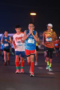 BIB: 40407, 2960, 42804
                            <button type="button" onclick="openModal(21201858)" class="btn btn-primary btn-sm float-right btn-popup" data-toggle="modal" data-target=".modal-high-quality">
                        <i class="fas fa-shopping-cart"></i> Add to Cart
                    </button>
                                            <button type="button" onclick="isThisMe(21201858, true)" class="btn btn-success btn-sm float-right btn-popup btn-isme hidden" data-toggle="tooltip" data-placement="bottom" title="นี่คือรูปของคุณใช่ไหม คลิกที่นี่เพื่อเอาเข้าอัลบั้ม">
                        <i class="fas fa-plus"></i> Add to album
                    </button>
                    <button type="button" onclick="isThisMe(21201858, false)" class="btn btn-warning btn-sm float-right btn-popup btn-isnotme hidden">
                        <i class="fas fa-ban"></i> Remove from album
                    </button>