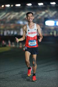 BIB: 40213
                            <button type="button" onclick="openModal(20960156)" class="btn btn-primary btn-sm float-right btn-popup" data-toggle="modal" data-target=".modal-high-quality">
                        <i class="fas fa-shopping-cart"></i> Add to Cart
                    </button>
                                            <button type="button" onclick="isThisMe(20960156, true)" class="btn btn-success btn-sm float-right btn-popup btn-isme hidden" data-toggle="tooltip" data-placement="bottom" title="นี่คือรูปของคุณใช่ไหม คลิกที่นี่เพื่อเอาเข้าอัลบั้ม">
                        <i class="fas fa-plus"></i> Add to album
                    </button>
                    <button type="button" onclick="isThisMe(20960156, false)" class="btn btn-warning btn-sm float-right btn-popup btn-isnotme hidden">
                        <i class="fas fa-ban"></i> Remove from album
                    </button>