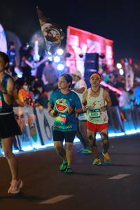 BIB: 068
                            <button type="button" onclick="openModal(21230970)" class="btn btn-primary btn-sm float-right btn-popup" data-toggle="modal" data-target=".modal-high-quality">
                        <i class="fas fa-shopping-cart"></i> Add to Cart
                    </button>
                                            <button type="button" onclick="isThisMe(21230970, true)" class="btn btn-success btn-sm float-right btn-popup btn-isme hidden" data-toggle="tooltip" data-placement="bottom" title="นี่คือรูปของคุณใช่ไหม คลิกที่นี่เพื่อเอาเข้าอัลบั้ม">
                        <i class="fas fa-plus"></i> Add to album
                    </button>
                    <button type="button" onclick="isThisMe(21230970, false)" class="btn btn-warning btn-sm float-right btn-popup btn-isnotme hidden">
                        <i class="fas fa-ban"></i> Remove from album
                    </button>