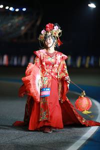 BIB: 68423
                            <button type="button" onclick="openModal(20957245)" class="btn btn-primary btn-sm float-right btn-popup" data-toggle="modal" data-target=".modal-high-quality">
                        <i class="fas fa-shopping-cart"></i> Add to Cart
                    </button>
                                            <button type="button" onclick="isThisMe(20957245, true)" class="btn btn-success btn-sm float-right btn-popup btn-isme hidden" data-toggle="tooltip" data-placement="bottom" title="นี่คือรูปของคุณใช่ไหม คลิกที่นี่เพื่อเอาเข้าอัลบั้ม">
                        <i class="fas fa-plus"></i> Add to album
                    </button>
                    <button type="button" onclick="isThisMe(20957245, false)" class="btn btn-warning btn-sm float-right btn-popup btn-isnotme hidden">
                        <i class="fas fa-ban"></i> Remove from album
                    </button>