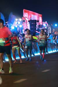 BIB: 40689, 41844
                            <button type="button" onclick="openModal(21210929)" class="btn btn-primary btn-sm float-right btn-popup" data-toggle="modal" data-target=".modal-high-quality">
                        <i class="fas fa-shopping-cart"></i> Add to Cart
                    </button>
                                            <button type="button" onclick="isThisMe(21210929, true)" class="btn btn-success btn-sm float-right btn-popup btn-isme hidden" data-toggle="tooltip" data-placement="bottom" title="นี่คือรูปของคุณใช่ไหม คลิกที่นี่เพื่อเอาเข้าอัลบั้ม">
                        <i class="fas fa-plus"></i> Add to album
                    </button>
                    <button type="button" onclick="isThisMe(21210929, false)" class="btn btn-warning btn-sm float-right btn-popup btn-isnotme hidden">
                        <i class="fas fa-ban"></i> Remove from album
                    </button>