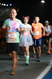 BIB: 20411, 25226, 21771
                            <button type="button" onclick="openModal(20988333)" class="btn btn-primary btn-sm float-right btn-popup" data-toggle="modal" data-target=".modal-high-quality">
                        <i class="fas fa-shopping-cart"></i> Add to Cart
                    </button>
                                            <button type="button" onclick="isThisMe(20988333, true)" class="btn btn-success btn-sm float-right btn-popup btn-isme hidden" data-toggle="tooltip" data-placement="bottom" title="นี่คือรูปของคุณใช่ไหม คลิกที่นี่เพื่อเอาเข้าอัลบั้ม">
                        <i class="fas fa-plus"></i> Add to album
                    </button>
                    <button type="button" onclick="isThisMe(20988333, false)" class="btn btn-warning btn-sm float-right btn-popup btn-isnotme hidden">
                        <i class="fas fa-ban"></i> Remove from album
                    </button>