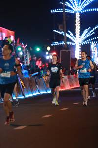 BIB: 40455, 43306
                            <button type="button" onclick="openModal(21215860)" class="btn btn-primary btn-sm float-right btn-popup" data-toggle="modal" data-target=".modal-high-quality">
                        <i class="fas fa-shopping-cart"></i> Add to Cart
                    </button>
                                            <button type="button" onclick="isThisMe(21215860, true)" class="btn btn-success btn-sm float-right btn-popup btn-isme hidden" data-toggle="tooltip" data-placement="bottom" title="นี่คือรูปของคุณใช่ไหม คลิกที่นี่เพื่อเอาเข้าอัลบั้ม">
                        <i class="fas fa-plus"></i> Add to album
                    </button>
                    <button type="button" onclick="isThisMe(21215860, false)" class="btn btn-warning btn-sm float-right btn-popup btn-isnotme hidden">
                        <i class="fas fa-ban"></i> Remove from album
                    </button>
