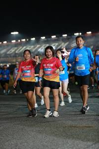 BIB: 13682, 15334, 66114, 100, 10602
                            <button type="button" onclick="openModal(21098215)" class="btn btn-primary btn-sm float-right btn-popup" data-toggle="modal" data-target=".modal-high-quality">
                        <i class="fas fa-shopping-cart"></i> Add to Cart
                    </button>
                                            <button type="button" onclick="isThisMe(21098215, true)" class="btn btn-success btn-sm float-right btn-popup btn-isme hidden" data-toggle="tooltip" data-placement="bottom" title="นี่คือรูปของคุณใช่ไหม คลิกที่นี่เพื่อเอาเข้าอัลบั้ม">
                        <i class="fas fa-plus"></i> Add to album
                    </button>
                    <button type="button" onclick="isThisMe(21098215, false)" class="btn btn-warning btn-sm float-right btn-popup btn-isnotme hidden">
                        <i class="fas fa-ban"></i> Remove from album
                    </button>