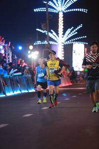 BIB: 15510
                            <button type="button" onclick="openModal(21229064)" class="btn btn-primary btn-sm float-right btn-popup" data-toggle="modal" data-target=".modal-high-quality">
                        <i class="fas fa-shopping-cart"></i> Add to Cart
                    </button>
                                            <button type="button" onclick="isThisMe(21229064, true)" class="btn btn-success btn-sm float-right btn-popup btn-isme hidden" data-toggle="tooltip" data-placement="bottom" title="นี่คือรูปของคุณใช่ไหม คลิกที่นี่เพื่อเอาเข้าอัลบั้ม">
                        <i class="fas fa-plus"></i> Add to album
                    </button>
                    <button type="button" onclick="isThisMe(21229064, false)" class="btn btn-warning btn-sm float-right btn-popup btn-isnotme hidden">
                        <i class="fas fa-ban"></i> Remove from album
                    </button>