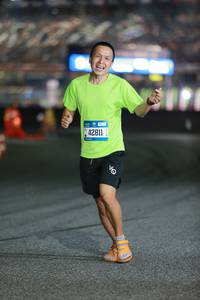 BIB: 42811
                            <button type="button" onclick="openModal(20956518)" class="btn btn-primary btn-sm float-right btn-popup" data-toggle="modal" data-target=".modal-high-quality">
                        <i class="fas fa-shopping-cart"></i> Add to Cart
                    </button>
                                            <button type="button" onclick="isThisMe(20956518, true)" class="btn btn-success btn-sm float-right btn-popup btn-isme hidden" data-toggle="tooltip" data-placement="bottom" title="นี่คือรูปของคุณใช่ไหม คลิกที่นี่เพื่อเอาเข้าอัลบั้ม">
                        <i class="fas fa-plus"></i> Add to album
                    </button>
                    <button type="button" onclick="isThisMe(20956518, false)" class="btn btn-warning btn-sm float-right btn-popup btn-isnotme hidden">
                        <i class="fas fa-ban"></i> Remove from album
                    </button>