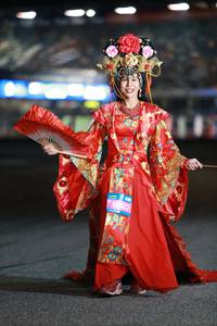 BIB: 68423
                            <button type="button" onclick="openModal(20958442)" class="btn btn-primary btn-sm float-right btn-popup" data-toggle="modal" data-target=".modal-high-quality">
                        <i class="fas fa-shopping-cart"></i> Add to Cart
                    </button>
                                            <button type="button" onclick="isThisMe(20958442, true)" class="btn btn-success btn-sm float-right btn-popup btn-isme hidden" data-toggle="tooltip" data-placement="bottom" title="นี่คือรูปของคุณใช่ไหม คลิกที่นี่เพื่อเอาเข้าอัลบั้ม">
                        <i class="fas fa-plus"></i> Add to album
                    </button>
                    <button type="button" onclick="isThisMe(20958442, false)" class="btn btn-warning btn-sm float-right btn-popup btn-isnotme hidden">
                        <i class="fas fa-ban"></i> Remove from album
                    </button>