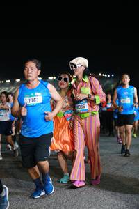 BIB: 11142, 10325
                            <button type="button" onclick="openModal(21091860)" class="btn btn-primary btn-sm float-right btn-popup" data-toggle="modal" data-target=".modal-high-quality">
                        <i class="fas fa-shopping-cart"></i> Add to Cart
                    </button>
                                            <button type="button" onclick="isThisMe(21091860, true)" class="btn btn-success btn-sm float-right btn-popup btn-isme hidden" data-toggle="tooltip" data-placement="bottom" title="นี่คือรูปของคุณใช่ไหม คลิกที่นี่เพื่อเอาเข้าอัลบั้ม">
                        <i class="fas fa-plus"></i> Add to album
                    </button>
                    <button type="button" onclick="isThisMe(21091860, false)" class="btn btn-warning btn-sm float-right btn-popup btn-isnotme hidden">
                        <i class="fas fa-ban"></i> Remove from album
                    </button>