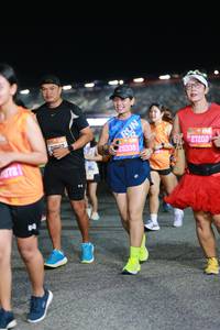 BIB: 0721, 25338, 27202
                            <button type="button" onclick="openModal(21001811)" class="btn btn-primary btn-sm float-right btn-popup" data-toggle="modal" data-target=".modal-high-quality">
                        <i class="fas fa-shopping-cart"></i> Add to Cart
                    </button>
                                            <button type="button" onclick="isThisMe(21001811, true)" class="btn btn-success btn-sm float-right btn-popup btn-isme hidden" data-toggle="tooltip" data-placement="bottom" title="นี่คือรูปของคุณใช่ไหม คลิกที่นี่เพื่อเอาเข้าอัลบั้ม">
                        <i class="fas fa-plus"></i> Add to album
                    </button>
                    <button type="button" onclick="isThisMe(21001811, false)" class="btn btn-warning btn-sm float-right btn-popup btn-isnotme hidden">
                        <i class="fas fa-ban"></i> Remove from album
                    </button>